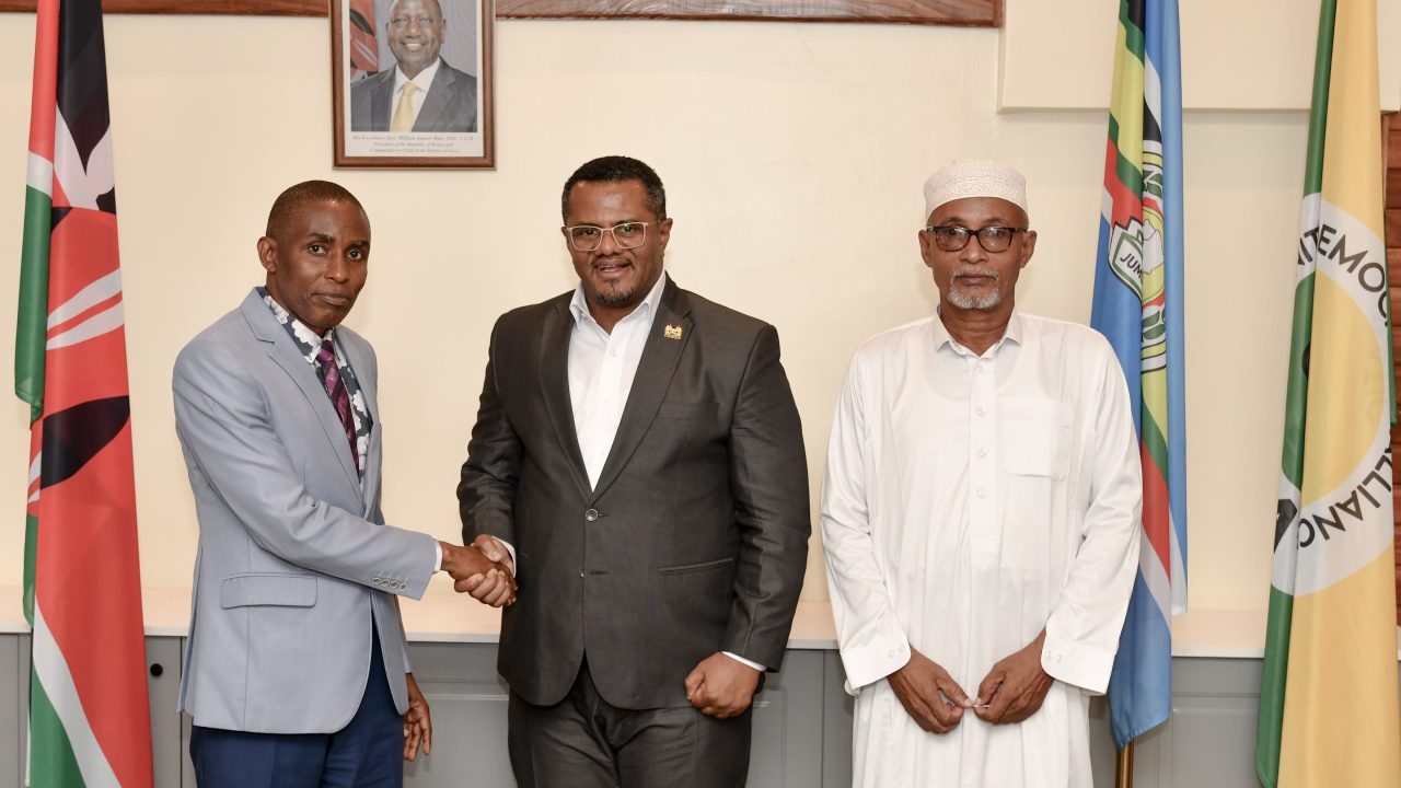 UDA SG Hassan Omar meets Magarini candidate Stanley Kenga