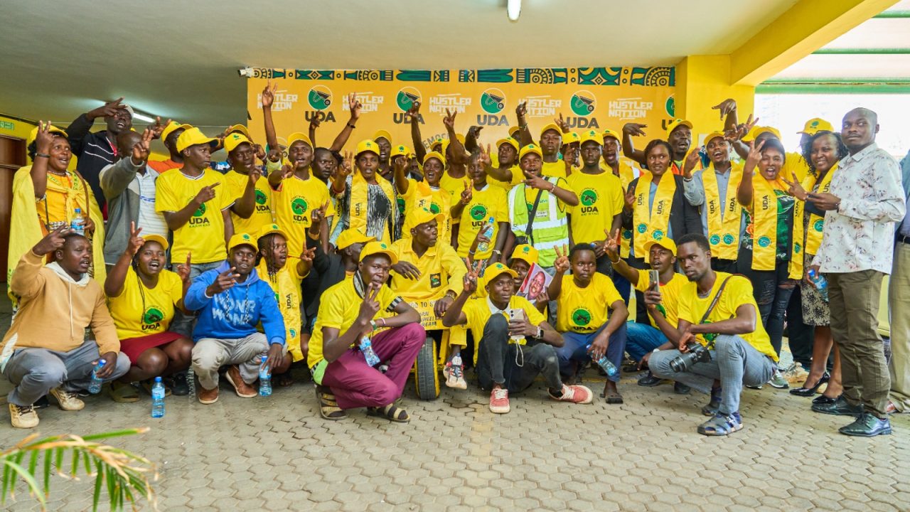 Youth push wheelbarrow from Baringo to Hustler’s Plaza in show of loyalty.